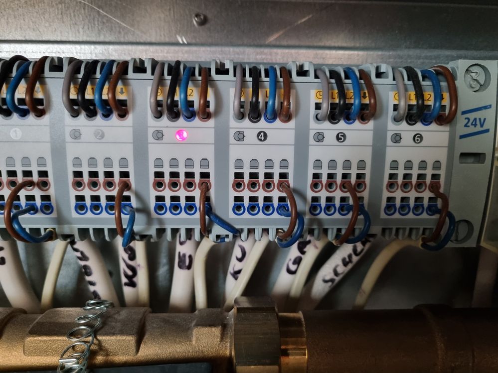 Kabelbelegung Alpha Basis