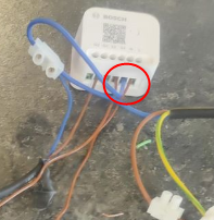 Es sieht aus, als würden sich die Drähte vor dem Modul kreuzen. Dann ist es falsch angeschlossen